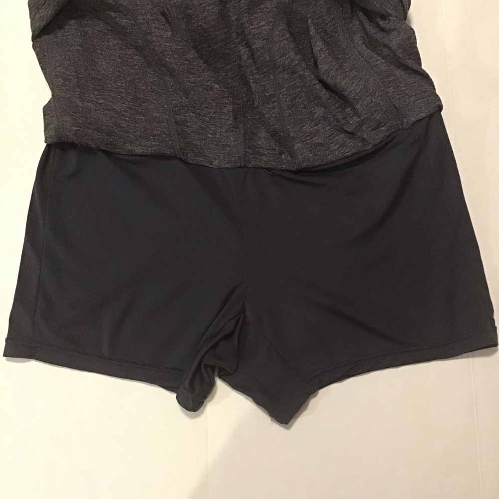 Kuhl Women’s Skort Heather Gray - Picture 6 of 10